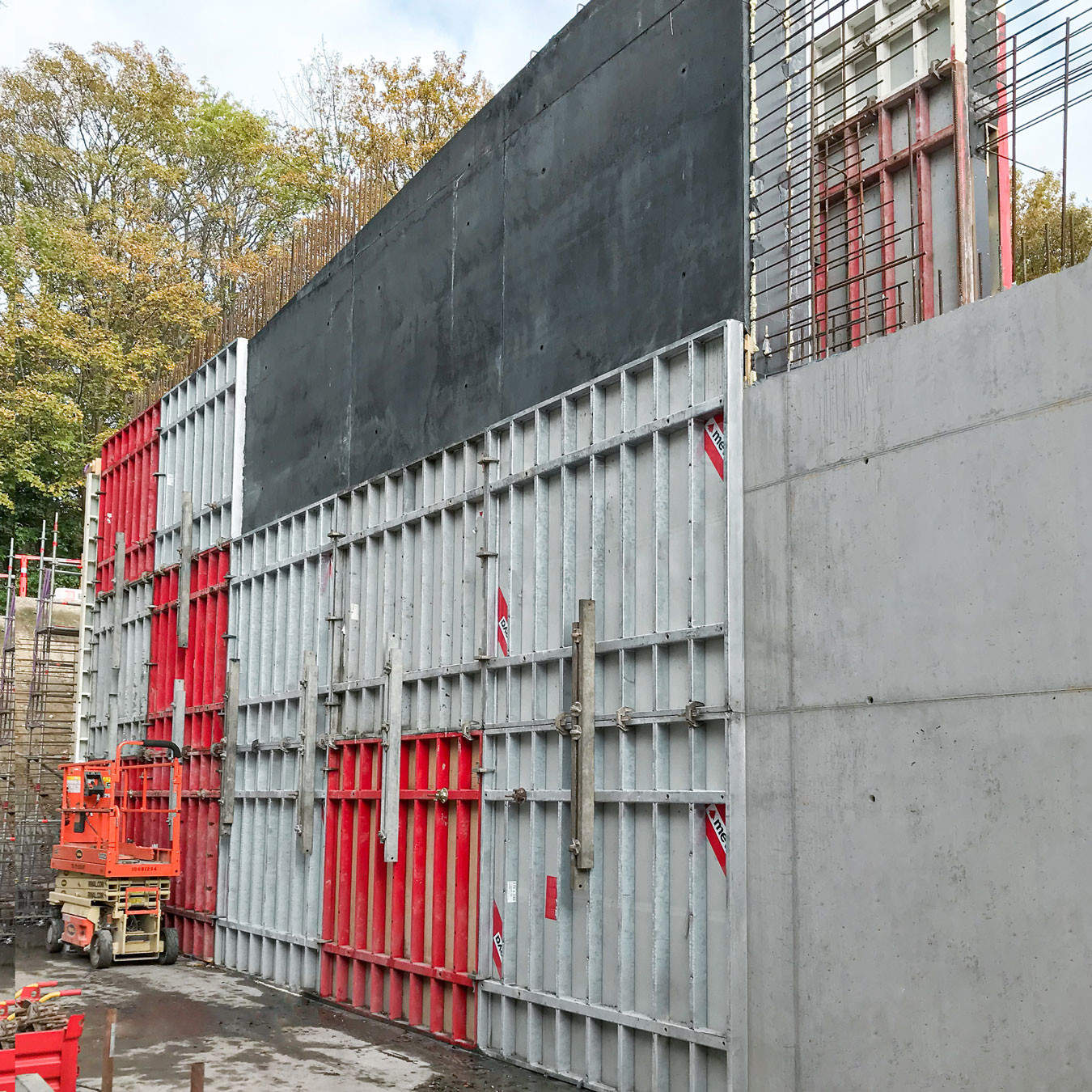 Large format steel formwork in use