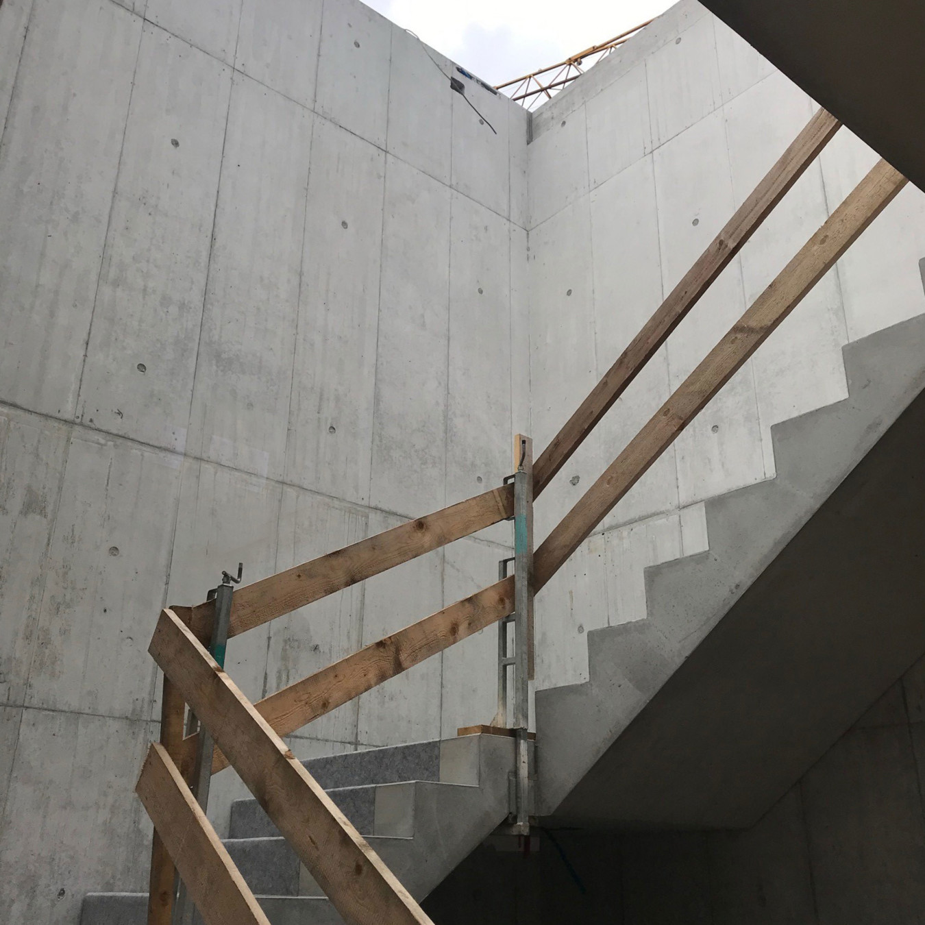 Smooth concrete walls and stairs