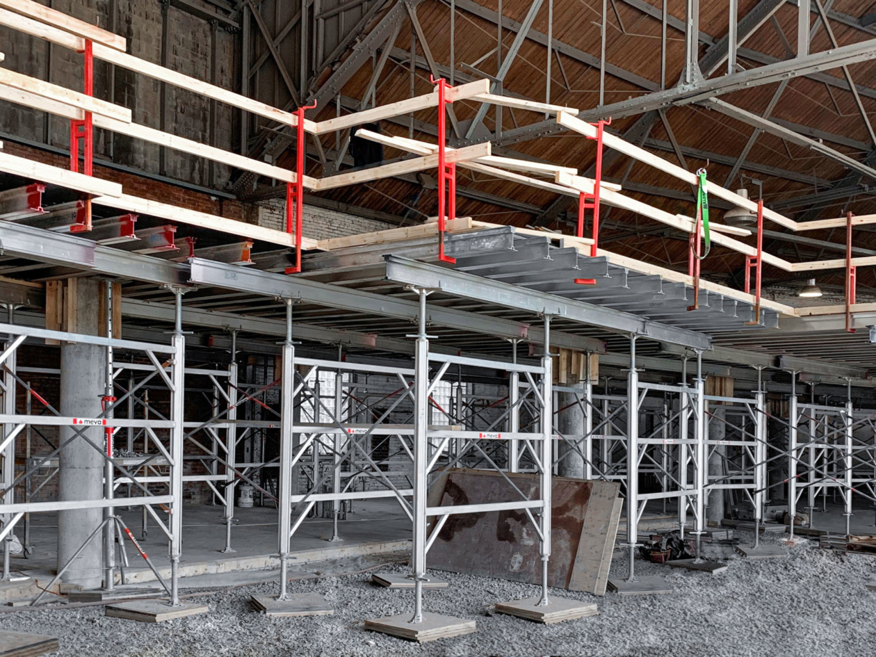 Shoring system for formwork
