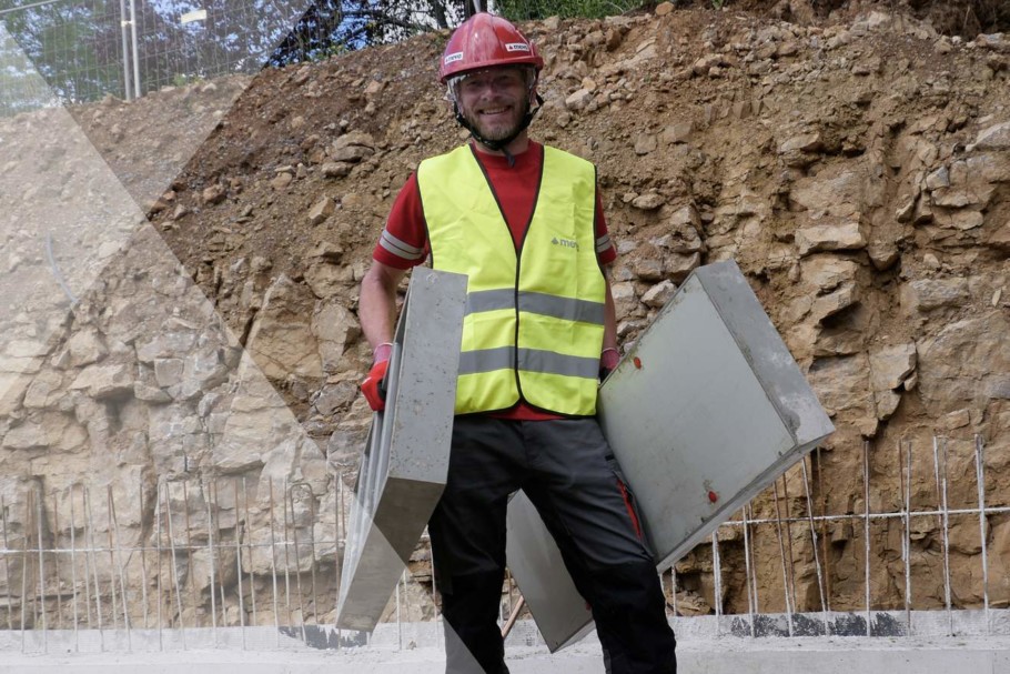 Crane-less-Blog-Availability