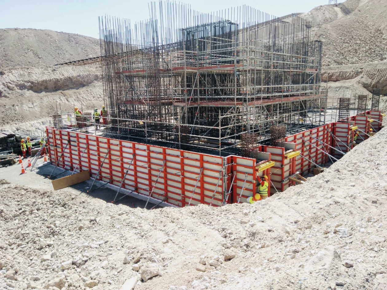 Copper-Mine-Formwork-Wall-Antofagasta-Chile-MEVA