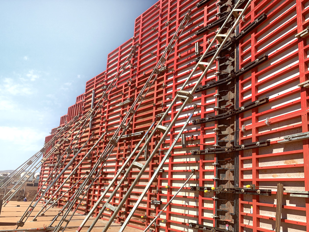 Elwana-Rail-Project-Bridge-Construction-Wall-Formwork-Australia-Pilbara-MEVA