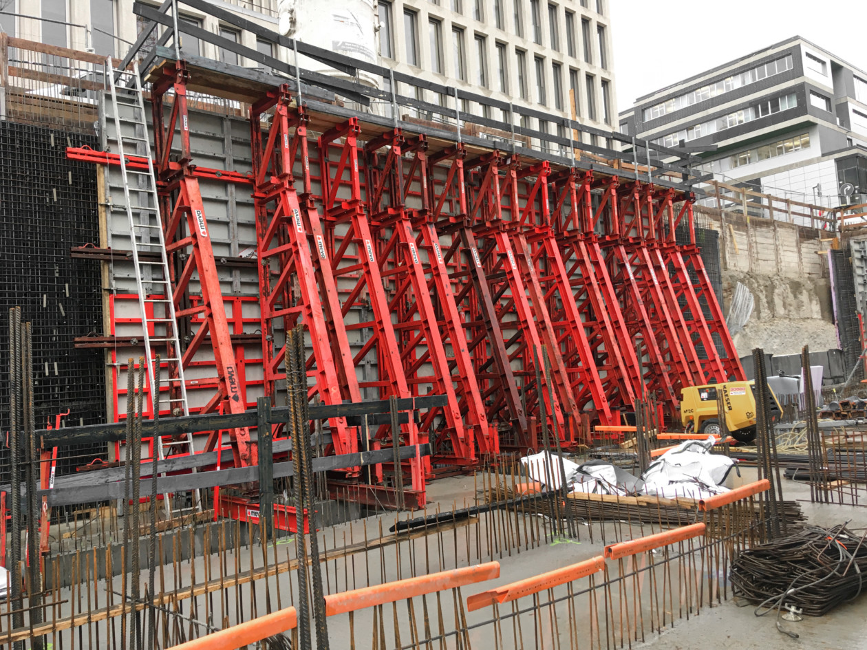STB heavy duty formwork brackets used in construction of a Cathedral