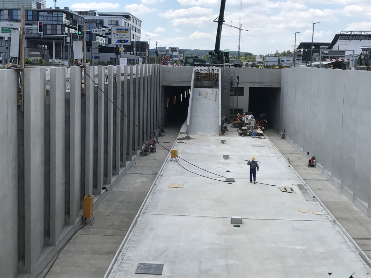 Construction of Stuttgart's Rail Terminus using Special Formwork Concrete Construction
